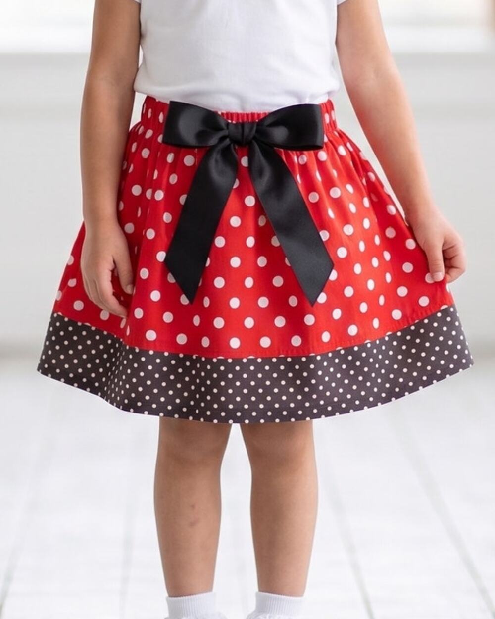 Mud Kingdom Kids Size 120 Skirt Polka Dot Red Black White Size 7